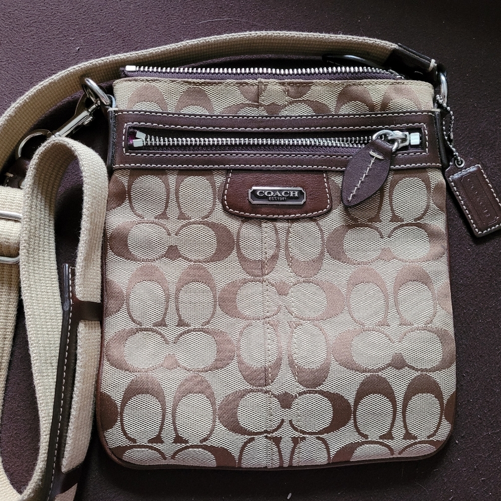 COACH Crossbody